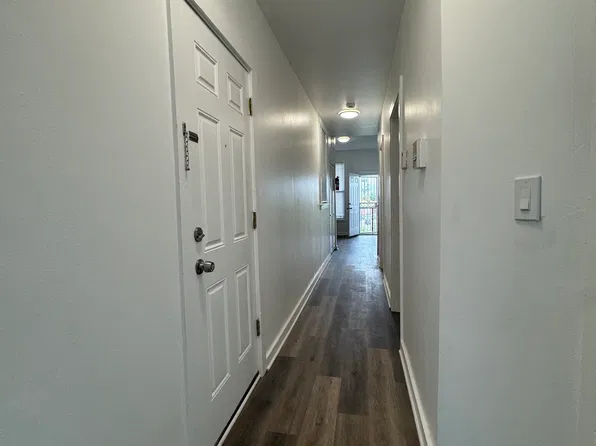 206 N California Ave APT 3, Chicago, IL 60612