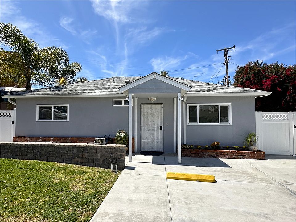 1st image of 22719 Susana Ave