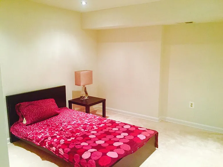 7713 Ora Ct — Photo 6