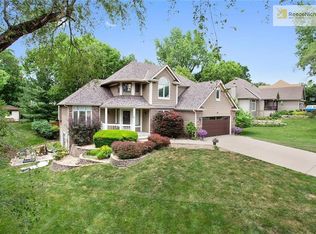 7794 NW Lynns Ln, Weatherby Lake, MO 64152