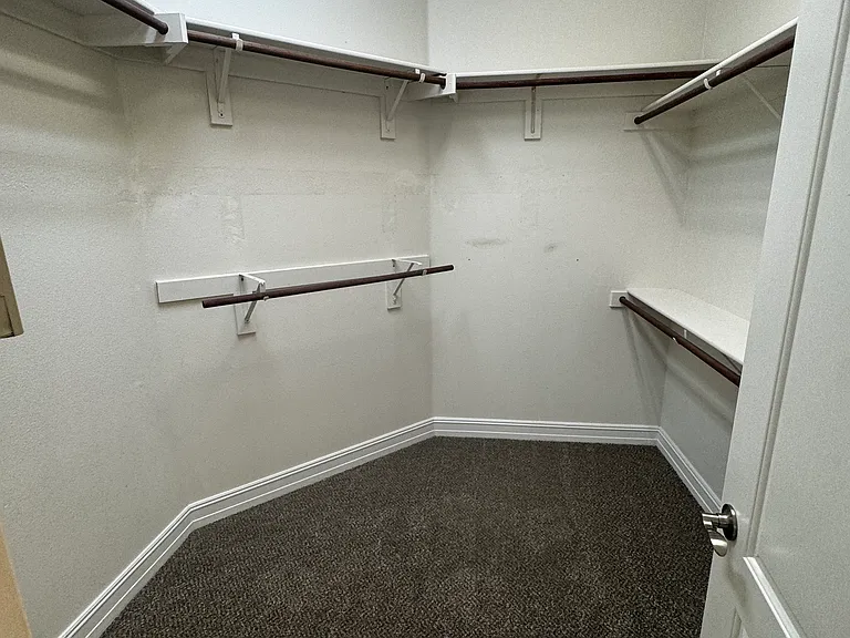 12648 Hollister Dr — Photo 17