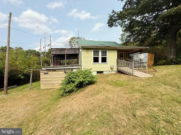 1579 Buchanan Trl, Mc Connellsburg, PA 17233