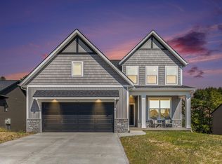 2963 Norway Pine Dr SE, Kentwood, MI 49512
