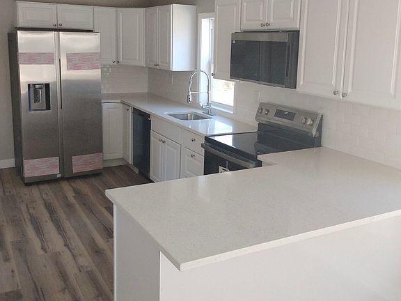 3rd image of 6006 Belle Grove Rd