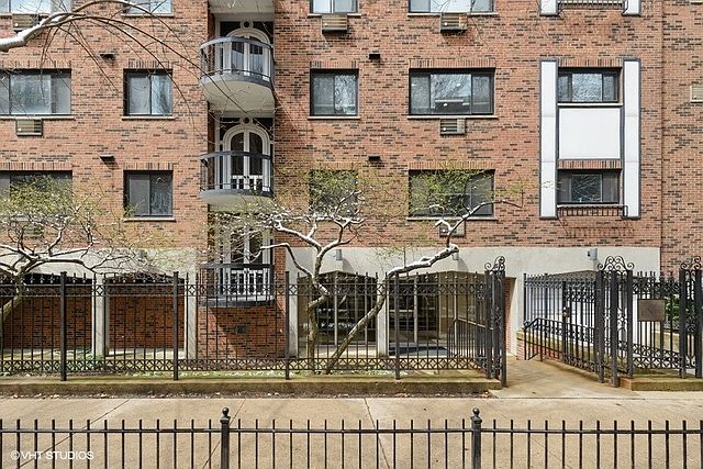 1st image of 2336 N Commonwealth Ave APT 309