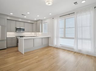 382 7th St #3, Jersey City, NJ 07302