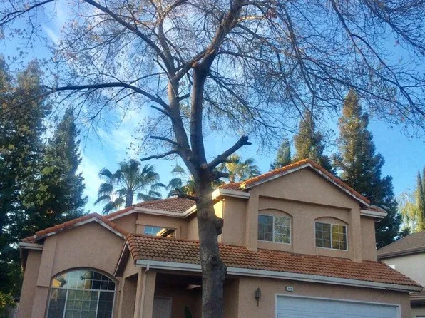 120 Elkins Cir, Folsom, CA 95630