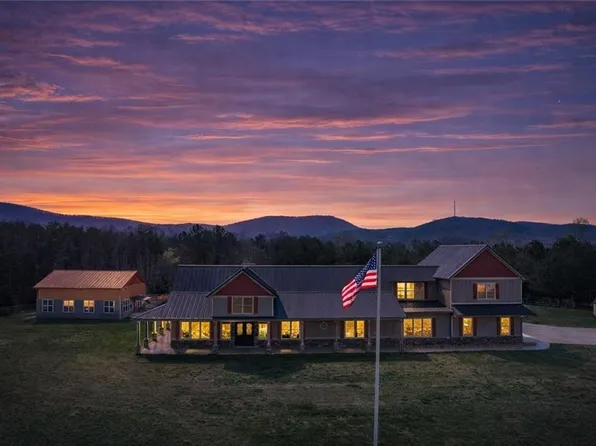 15 Lauren Ln, Rydal, GA 30171