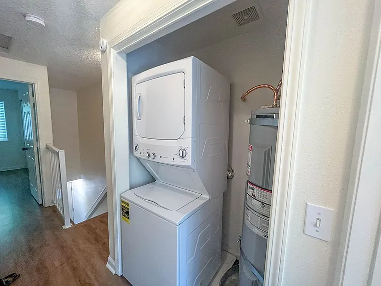6431 SE 83rd Ave — Photo 32