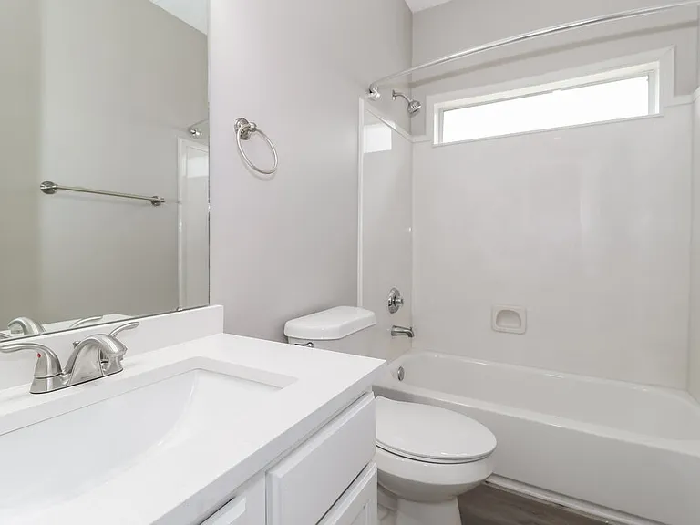 8645 Valmont Cir — Photo 14