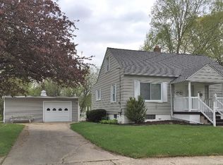 305 E Jeanette St, Bay City, MI