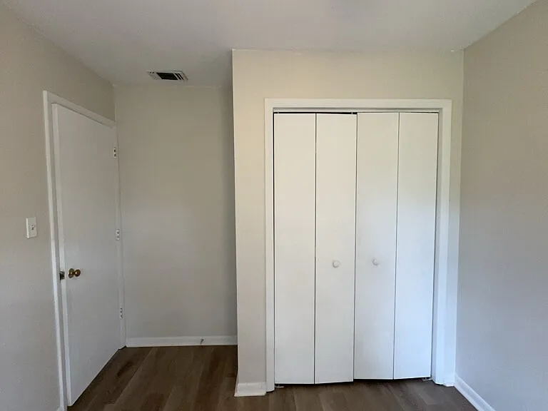 116 Palace Cir — Photo 9