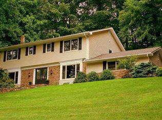 24 Manor Ln, Morris Plains, NJ 07950