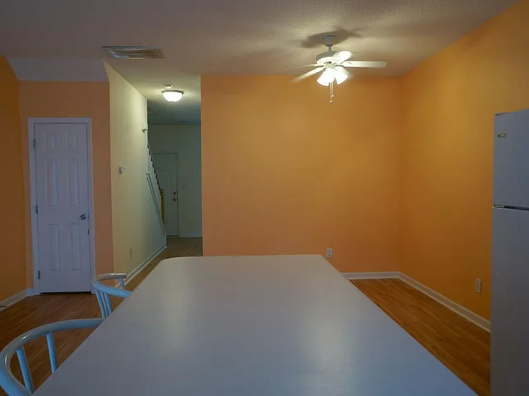 312 Commons Dr — Photo 6