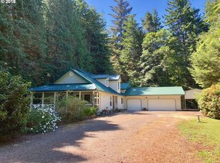 5578 Woahink Dr, Florence, OR