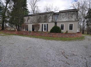 436 State Route 2205, Mayfield, KY 42066