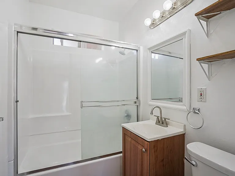 2251 Felspar St — Photo 8
