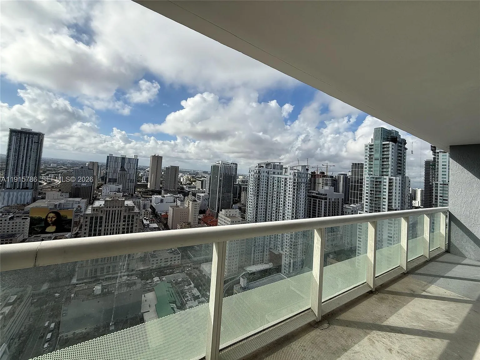 50 Biscayne Condo — Photo 3