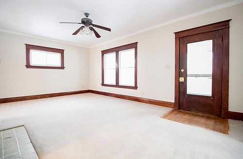 5th image of 2735 119th St