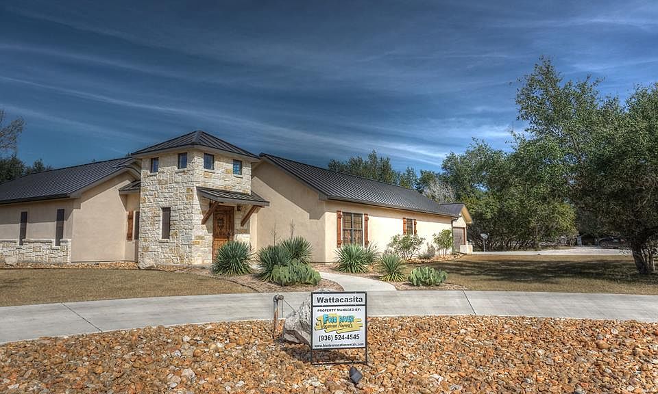 1st image of 111 Mountain Valley Dr