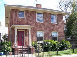 3221 Austin St APT 2, Houston, TX 77004