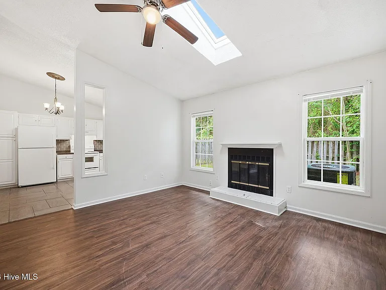 774 Pinewood Dr — Photo 22