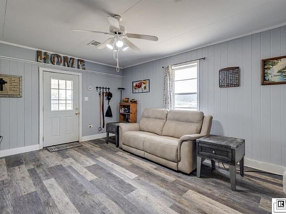 3rd image of 331 Seymore Rd