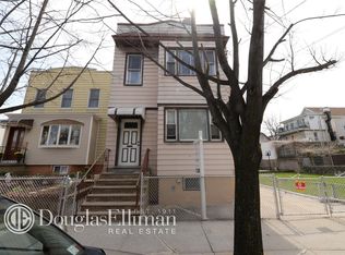 6116 56th Rd, Maspeth, NY 11378