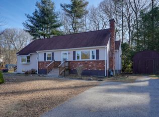 16 Collins Dr, Hudson, MA 01749