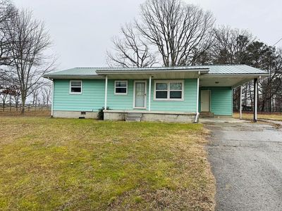 5569 S York Hwy, Grimsley, TN, 38565