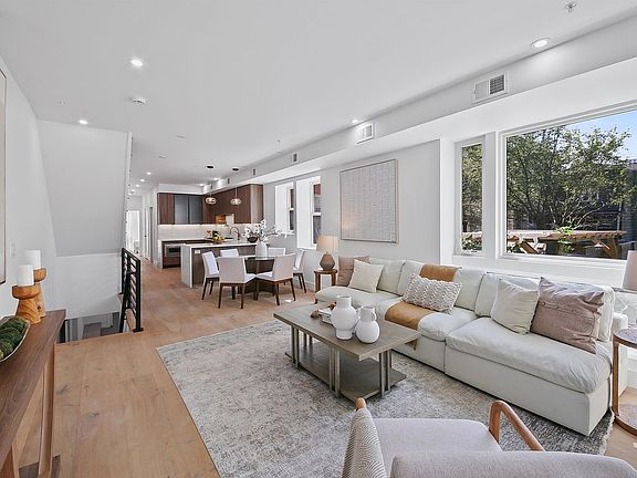 2nd image of 360 1/2 5th St