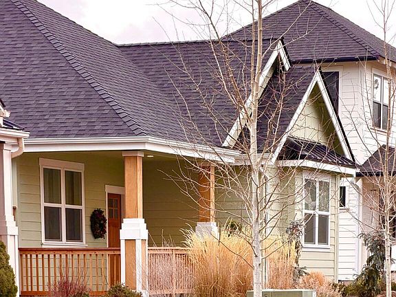 2nd image of 1005 E Horse Back Trl