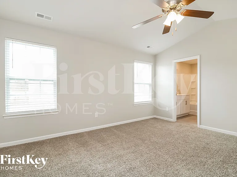 114 Rivercamp St — Photo 8