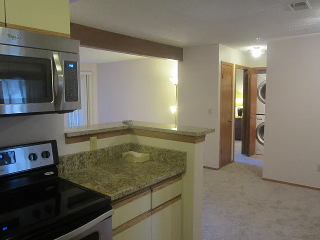 2890 Shadow Creek Dr #104 — Photo 6