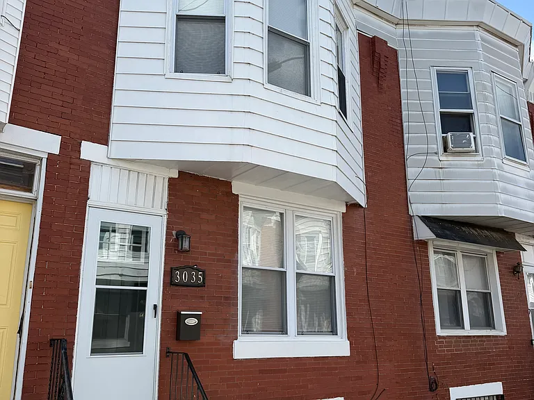 3035 Agate St — Photo 1