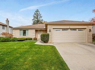 36012 Martin St, Livonia, MI 48154
