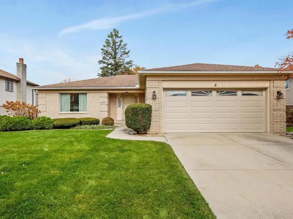 36012 Martin St, Livonia, MI 48154