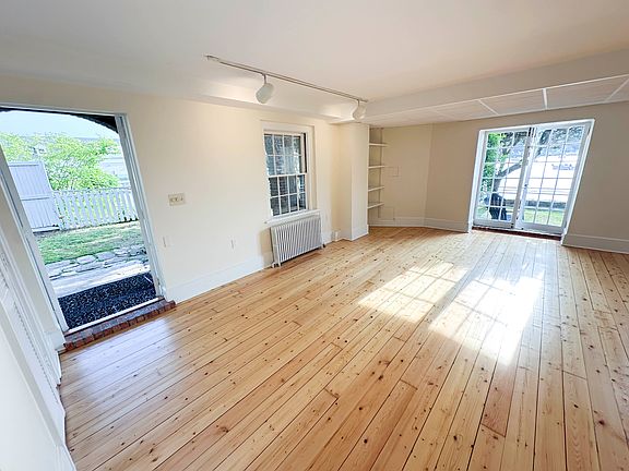 3rd image of 700 Steamboat Rd #1G