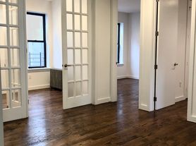 410 Eastern Pkwy