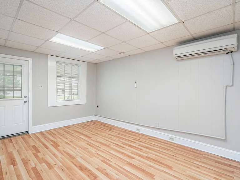 4806 Central Avenue Pike #2 — Photo 7