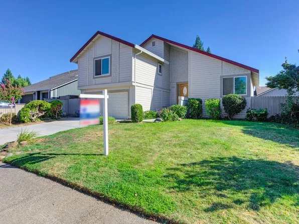 8172 Woodlake Hills Dr, Orangevale, CA 95662