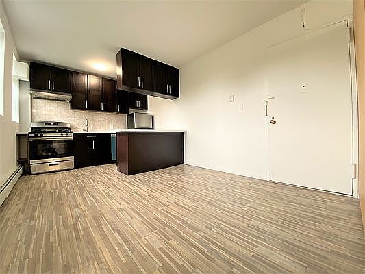 1st image of 167 Sands St APT 601