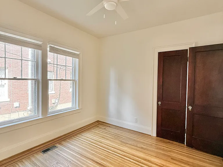 2325 Glenmary Ave #1 — Photo 9