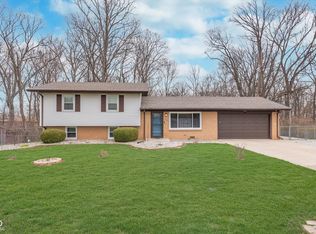 516 Hanover Dr, Anderson, IN 46012
