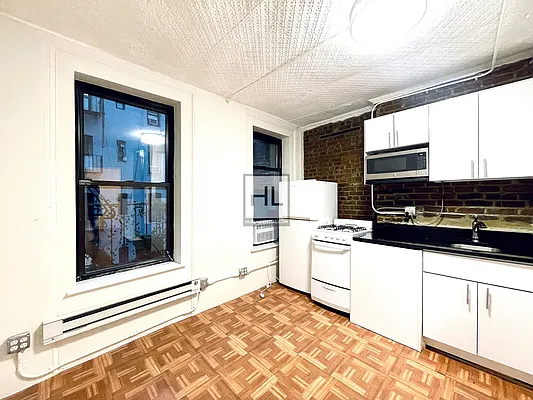 Rented by Highline Residential | media 11