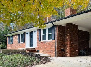 2238 Flatwood Rd, Lenoir, NC 28645