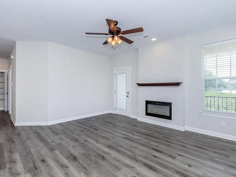 Stonehaven Overland Park — Photo 28
