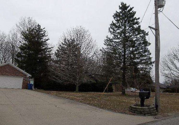 2nd image of 3400 Tally Ho Dr