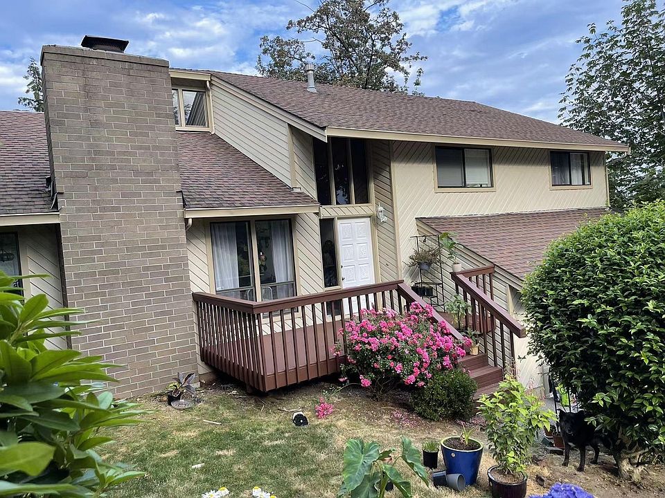 1st image of 4737 146th Pl SE