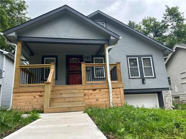 7331 Walrond Ave, Kansas City, MO 64111
